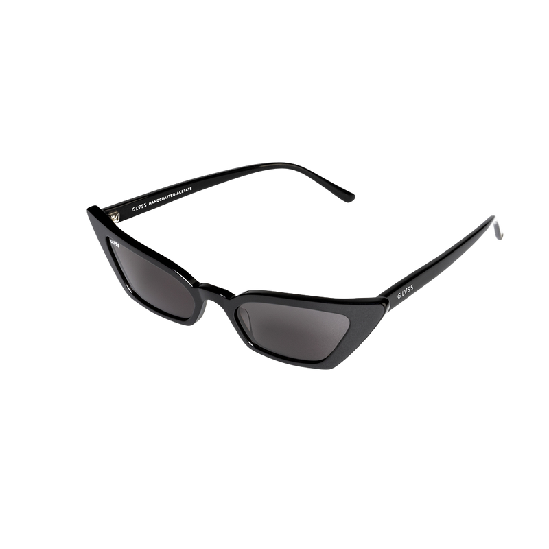 The FLIRT by GLVSS – GlamWorlds Premium Sunglasses