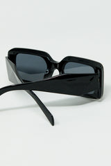 Black Square Sunglasses With Detail on the Side