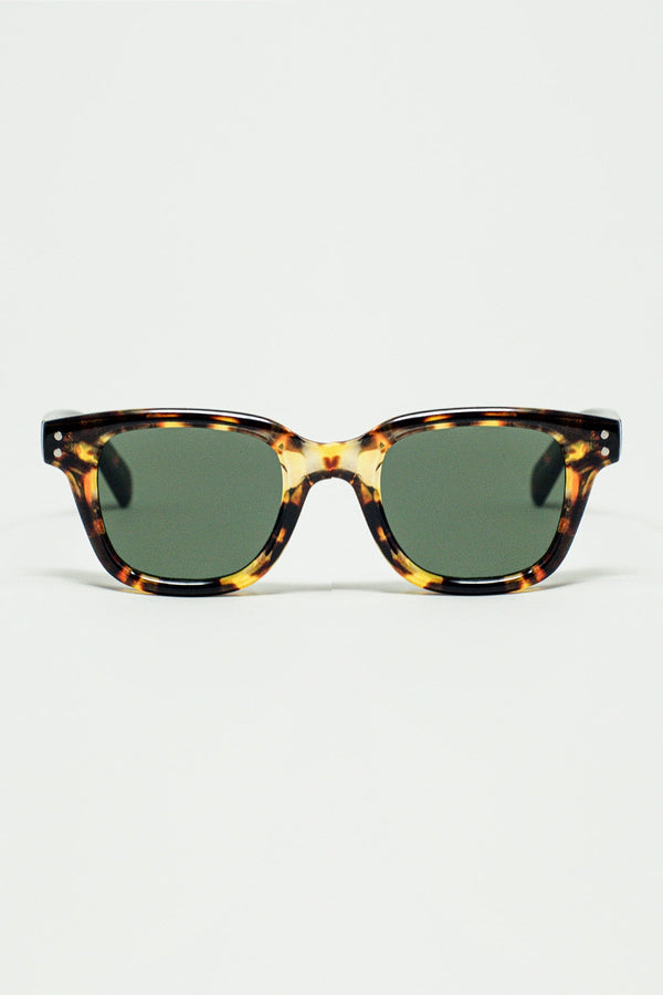 Polarised Sunglasses With Dark Lens With Tortoise Sheel Frame